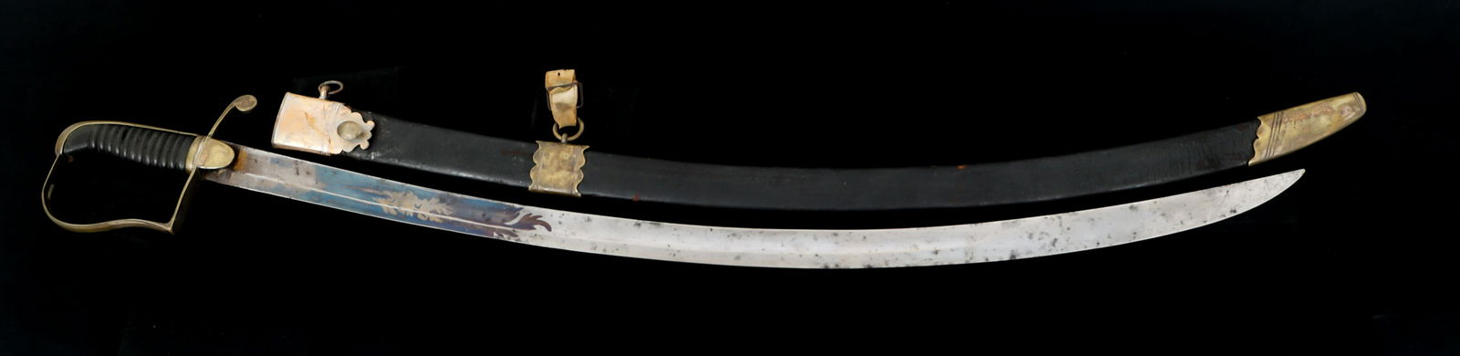 19th C. BRITISH LIGHT CAVALRY OFFICER SWORD (1 of 17)