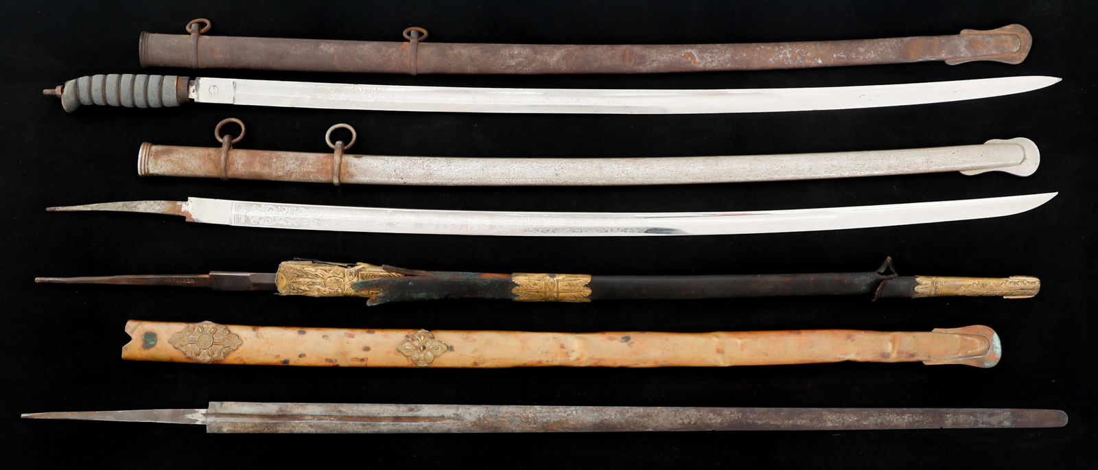 19th C. SWORD BLADES & SCABBARDS PARTS LOT OF 4 (1 of 6)