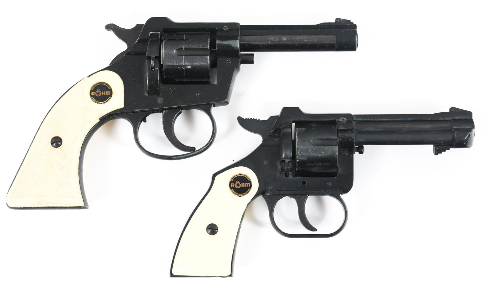ROHM RG-10 REVOLVERS - .22LR & .22 SHORT CALS: ROHM RG-10 REVOLVERS - .22LR & .22 SHORT CALS Two Rohm RG-10 revolvers. A) .22 LR caliber. B) .22 Short caliber, with original box. | Caliber / Ga 22 | Barrel Length A) 3' B) 2.75" | Serial Number A) 