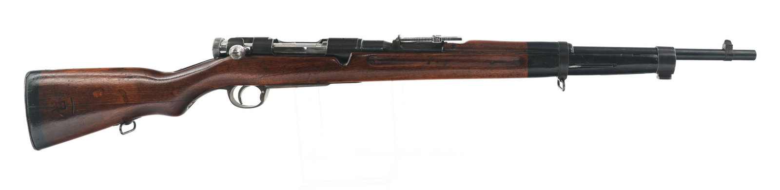 WWII JAPANESE KOKURA TYPE 38 ARISAKA CARBINE: WWII JAPANESE KOKURA TYPE 38 ARISAKA CARBINE WWII Japanese Kokura Type 38 6.5x50mm caliber bolt action Arisaka carbine. Intact mum. Import marked MEREX Alex VA on muzzle. Wood stocks. Rear ladder sigh