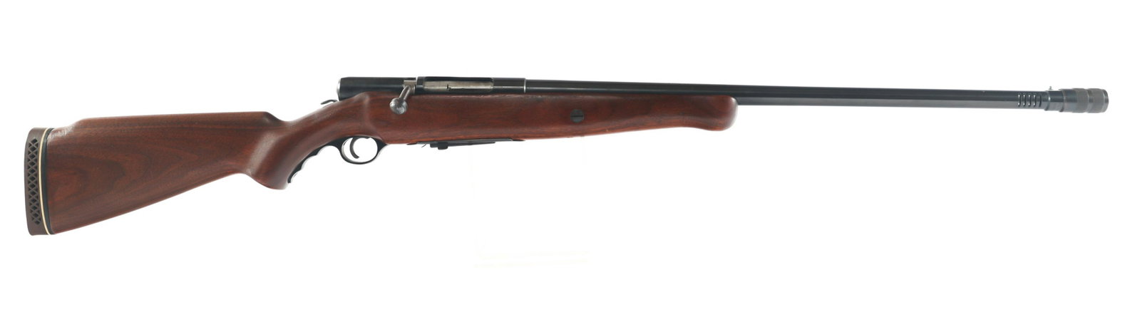 MOSSBERG MODEL 190 16 GA BOLT ACTION SHOTGUN: MOSSBERG MODEL 190 16 GA BOLT ACTION SHOTGUN Mossberg Model 190 16 gauge bolt action shotgun. 2.75" shells. Mossberg C-LECT choke. Blued finish. Two tone wood stock. 26" ported barrel. Bead front sigh