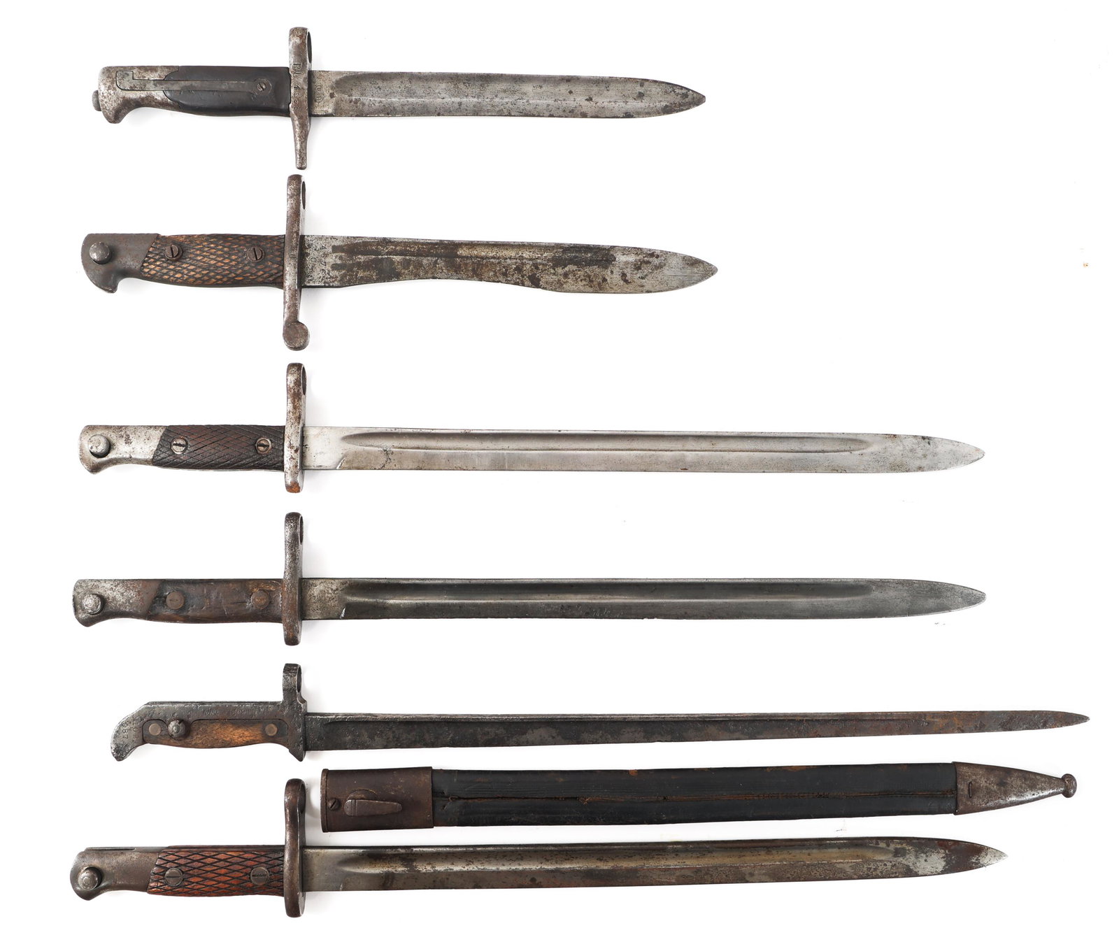 19th C. - WWII WORLD MILITARY BAYONET LOT OF 6: 19th C. - WWII WORLD MILITARY BAYONET LOT OF 6 19th C. - WWII World Military Bayonets. Including (3) Spanish M1913; Danish M1915; Spanish M1941 Bolo and Italian M1870 Cut Down bayonets. Blade Length: 