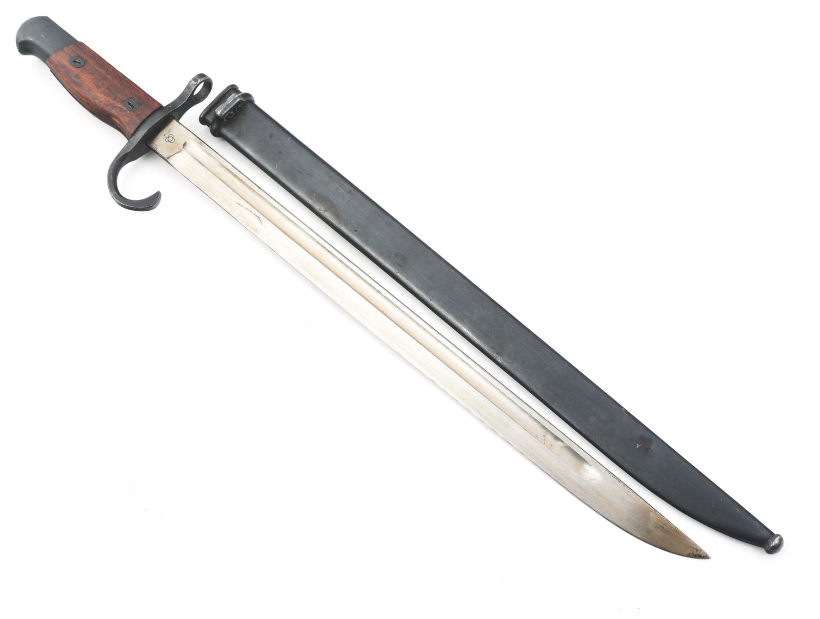 WWII IMPERIAL JAPANESE TYPE 30 ARISAKA BAYONET: WWII IMPERIAL JAPANESE TYPE 30 ARISAKA BAYONET WWII Imperial Japanese Type 30 Arisaka Bayonet. Single edged, bright blade with fuller. Maker mark of Kokura Army Arsenal stamped on the ricasso. Blued s