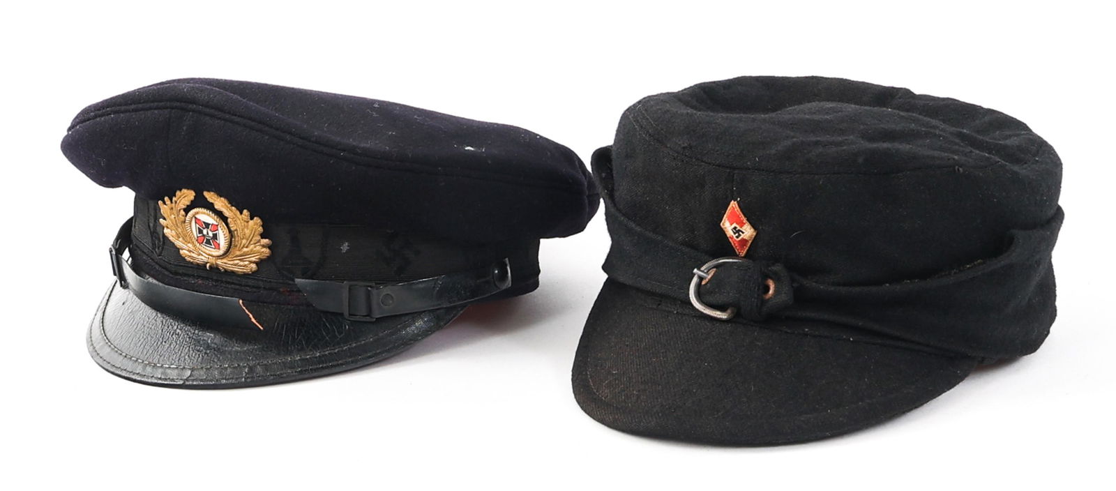WWII GERMAN HITLER YOUTH & KYFFHAUSERBUND CAPS: WWII GERMAN HITLER YOUTH & KYFFHAUSERBUND CAPS WWII German Hitler Youth Mountain and Kyffhauserbund Peaked Caps. (1) M43 Mountain / Ski Cap. Black wool construction. Hitler Youth cloth diamond cap ins