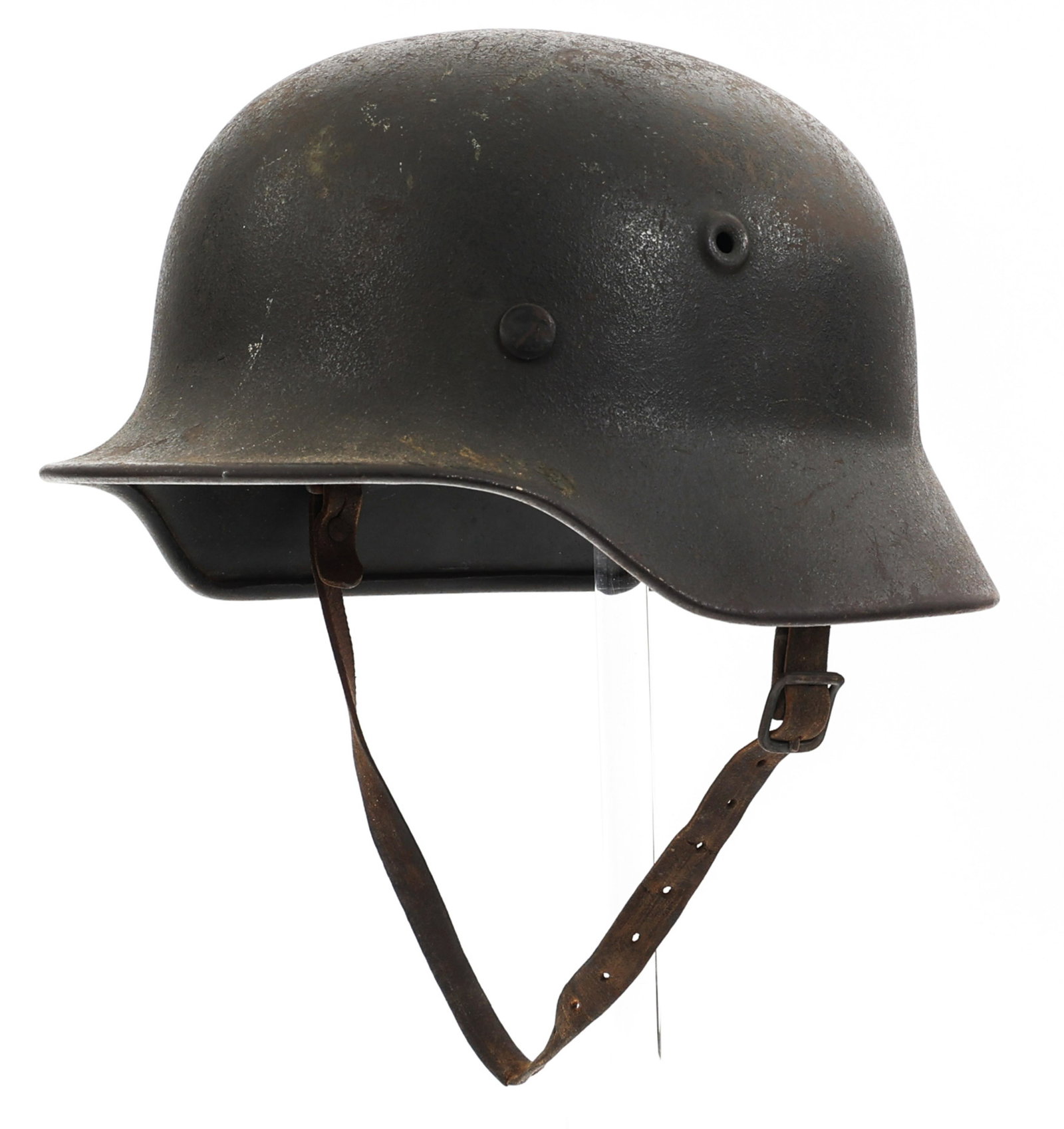 WWII GERMAN HEER M40 COMBAT HELMET Q66: WWII GERMAN HEER M40 COMBAT HELMET Q66 WWII German Heer M40 Combat Helmet. No decal. Maker marked "Q66" (F.W. Quist G.m.b.H., Esslingen) and serial "S2420" stamped on the back inside. 8-tongue liner w
