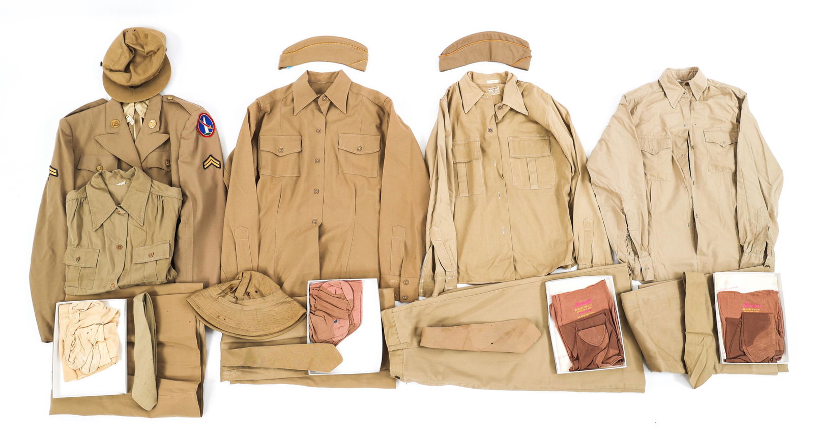 KOREAN WAR US ARMY WAC SUMMER SERVICE UNIFORM LOT: KOREAN WAR US ARMY WAC SUMMER SERVICE UNIFORM LOT Lot of Assorted Korean War US Army WAC Summer Service Uniform Items. Includes tunic, shirts, skirts, various caps, ties, stockings, and more. Size: Sm