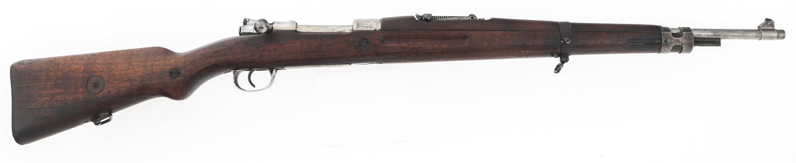 COLOMBIAN FN MODEL 1950 .30-06 CALIBER RIFLE: COLOMBIAN FN MODEL 1950 .30-06 CALIBER RIFLE Colombian FN model 1950 .30-05 caliber bolt action rifle. Matching serial number on receiver and stock. Colombian crest on receiver. No import mark. Calibe
