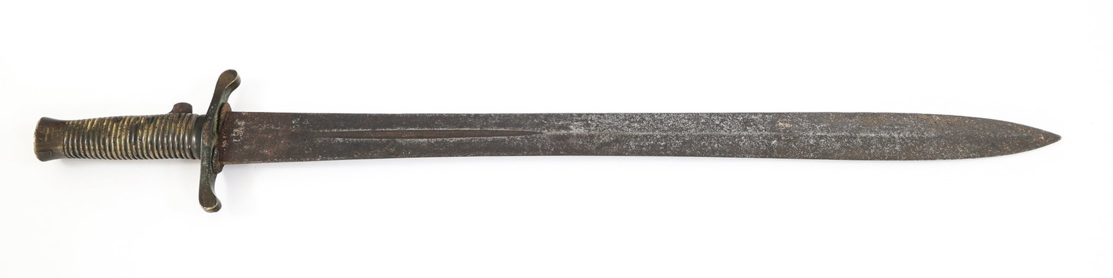 BRITISH PATTERN 1847 BRUNSWICK RIFLE BAYONET: BRITISH PATTERN 1847 BRUNSWICK RIFLE BAYONET British Pattern 1847 Brunswick Rifle Bayonet. Double edged, Gladius style blade with fuller. "Enfield" and royal cypher stamped on one side of the ricasso,