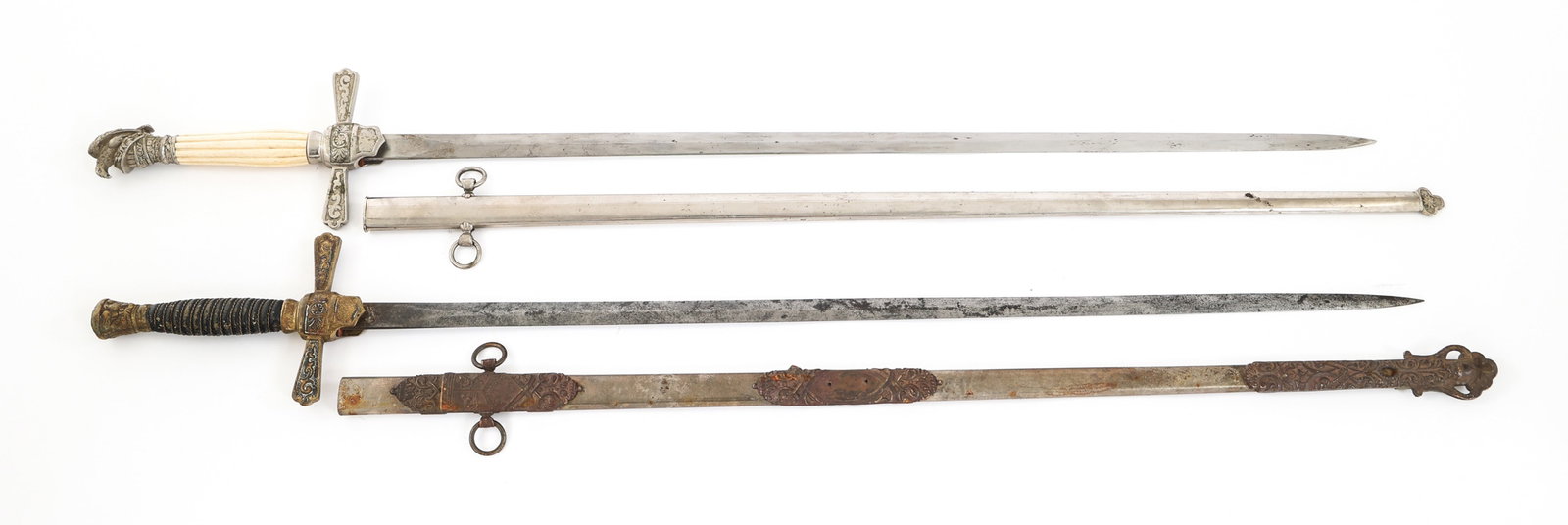 CIVIL WAR STATE MILITIA NCO / OFF. SWORD LOT OF 2: CIVIL WAR STATE MILITIA NCO / OFF. SWORD LOT OF 2 Lot of 2 Civil War Era State Militia NCO / Officer Swords. (1) Militia Officer Sword. Double edged, straight blade. No visible maker marks. Nickel - s