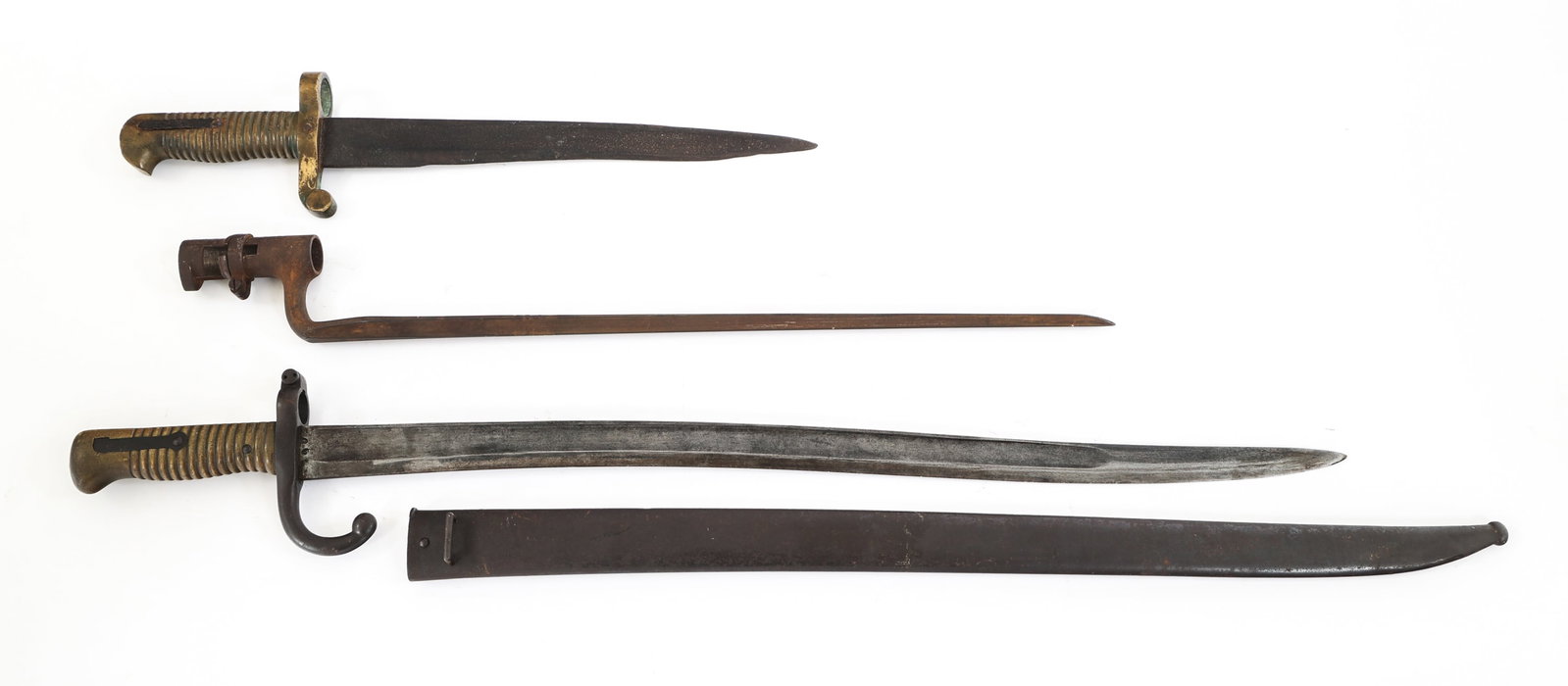 19th C. US & FRENCH MILITARY BAYONET LOT OF 3: 19th C. US & FRENCH MILITARY BAYONET LOT OF 3 Lot of 3 19th C. US & French Military Bayonets. (1) Shortened US M1861 Navy Rifle Yataghan Bayonet. Single edged blade with fuller. No visible marks / sta