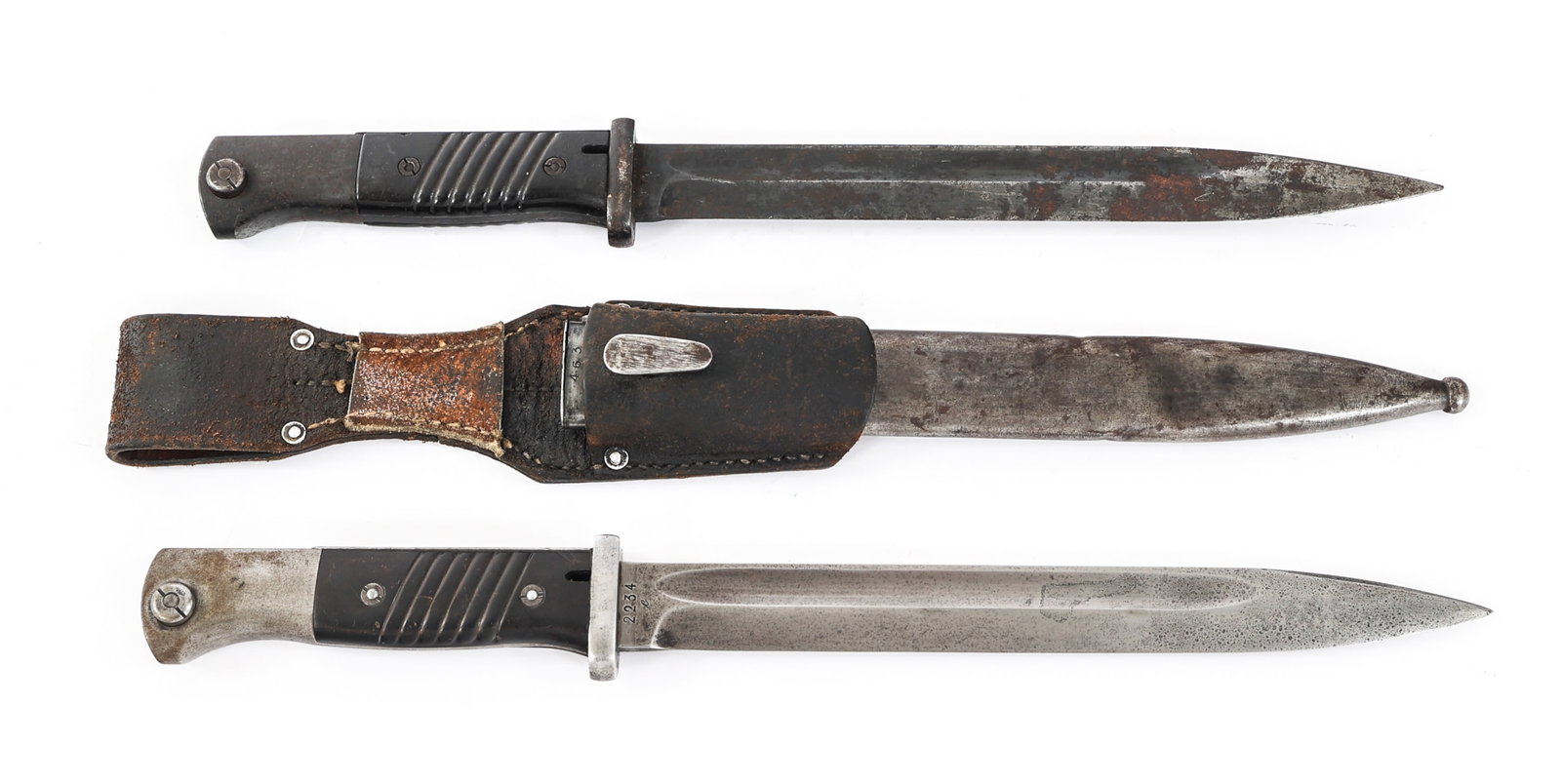 WWII GERMAN K98 COMBAT BAYONET LOT OF 2: WWII GERMAN K98 COMBAT BAYONET LOT OF 2 Lot of 2 WWII German K98 Combat Bayonets. (1) K98 Bayonet. Single edged, bright blade with fuller. Maker marked by Friedrich Herder, Solingen on one side of the