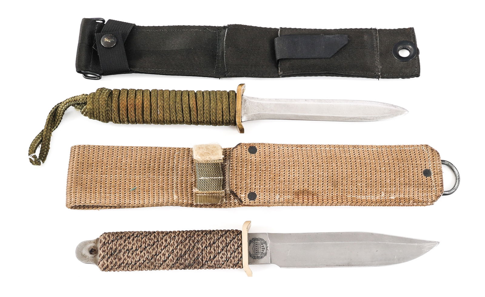 COLD WAR - GULF WAR DP-4DS & PG-5 EK KNIVES: COLD WAR - GULF WAR DP-4DS & PG-5 EK KNIVES Lot of 2 Cold War - Gulf War Ek Commando DP - 4DS and PG - 5 Knives. (1) PG - 5 Stiletto Commando Knife. Spear point, double edged, bright blade. Maker mark