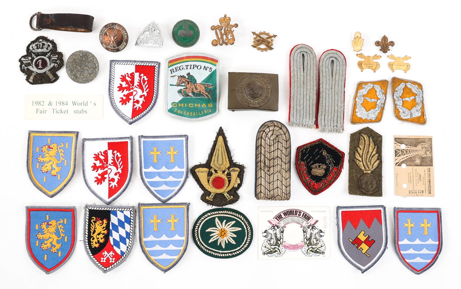 WWII - COLD WAR WORLD MILITARY PATCH & INSIGNIA: WWII - COLD WAR WORLD MILITARY PATCH & INSIGNIA Lot of WWII - Cold War World Military Patches and Insignia. Includes WWII German shoulder boards and collar tabs, West German panzer patches, Italian pa
