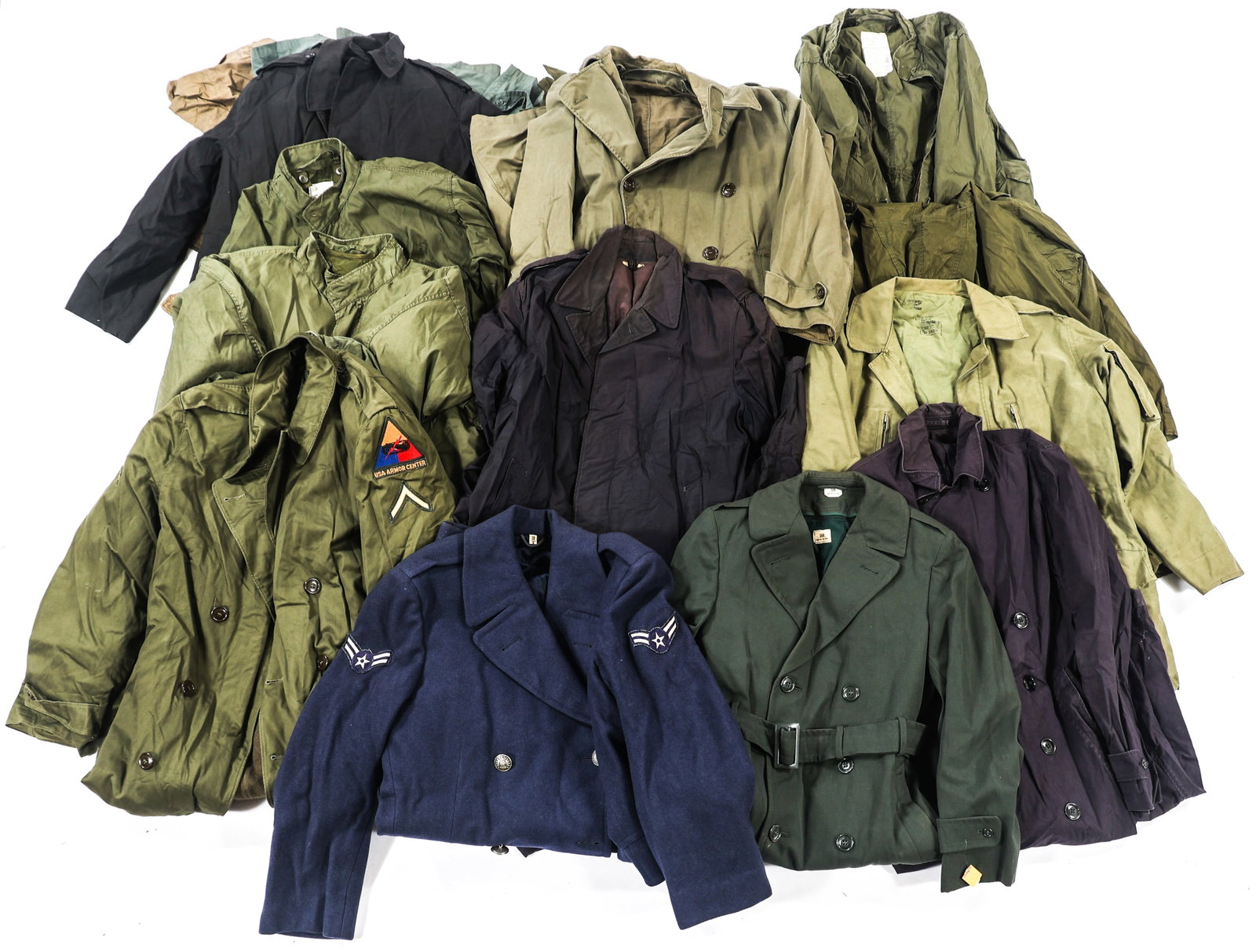 WWII - COLD WAR US ARMED FORCES OVERCOATS: WWII - COLD WAR US ARMED FORCES OVERCOATS WWII - Cold War US Armed Forces Overcoats. Including US Army, Air Force and more. Size: Small to large