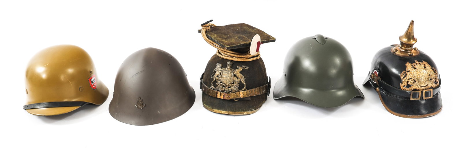 MODERN REENACTOR WWI - WWII WORLD HELMETS: MODERN REENACTOR WWI - WWII WORLD HELMETS Contemporary Production Reenactor WWI - WWII World Military Helmets.