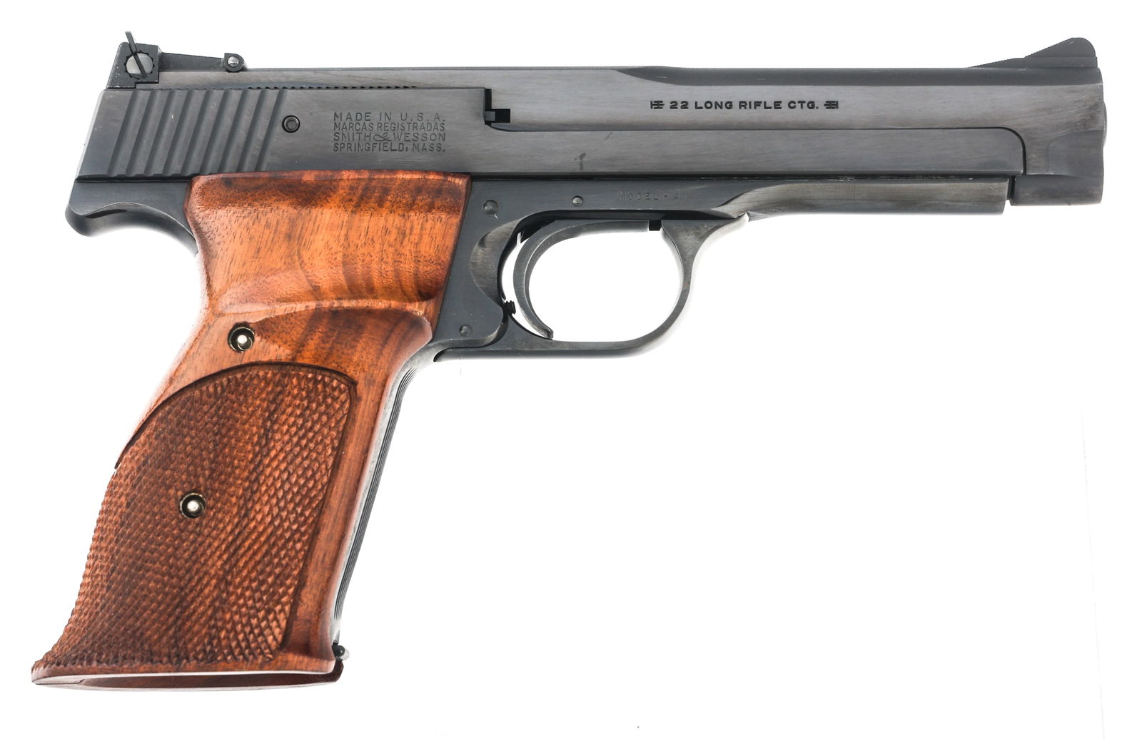 SMITH & WESSON MODEL 41 .22 LR CALIBER PISTOL: SMITH & WESSON MODEL 41 .22 LR CALIBER PISTOL Smith & Wesson Model 41 .22 LR caliber semi automatic target pistol. Blued finish. Checkered wood target grips. Adjustable rear sight. One magazine. | Cal