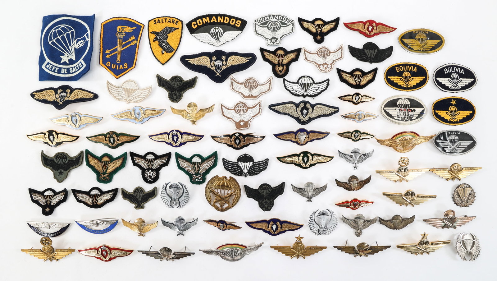 COLD WAR - CURRENT CHILEAN & BOLIVIAN JUMP WINGS: COLD WAR - CURRENT CHILEAN & BOLIVIAN JUMP WINGS Cold War - Current Chilean & Bolivian Paratrooper Jump Wings, Patches, and more.