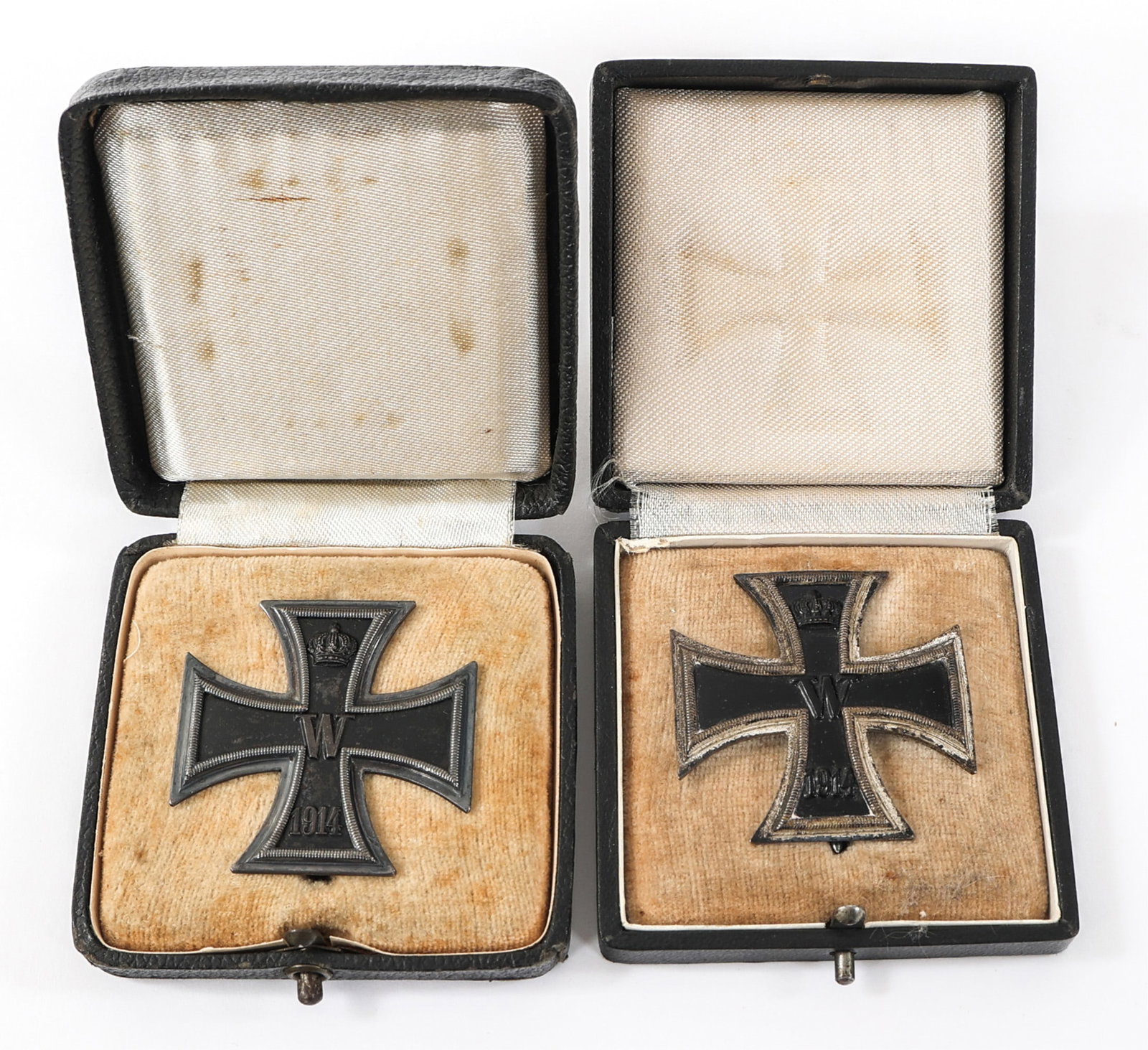 WWI IMPERIAL GERMAN 1st CLASS IRON CROSSES & CASES: WWI IMPERIAL GERMAN 1st CLASS IRON CROSSES & CASES WWII Imperial German 1st Class Iron Crosses with Cases. One is marked "800" and the other has no visible marks/stamp.