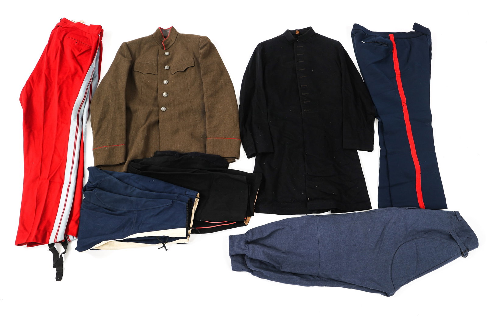 WWI - COLD WAR US & SOVIET UNIFORM ITEMS: WWI - COLD WAR US & SOVIET UNIFORM ITEMS WWI - Cold War US and Soviet Union Uniform Items. Includes tunics, trousers and breeches. | Size: Medium