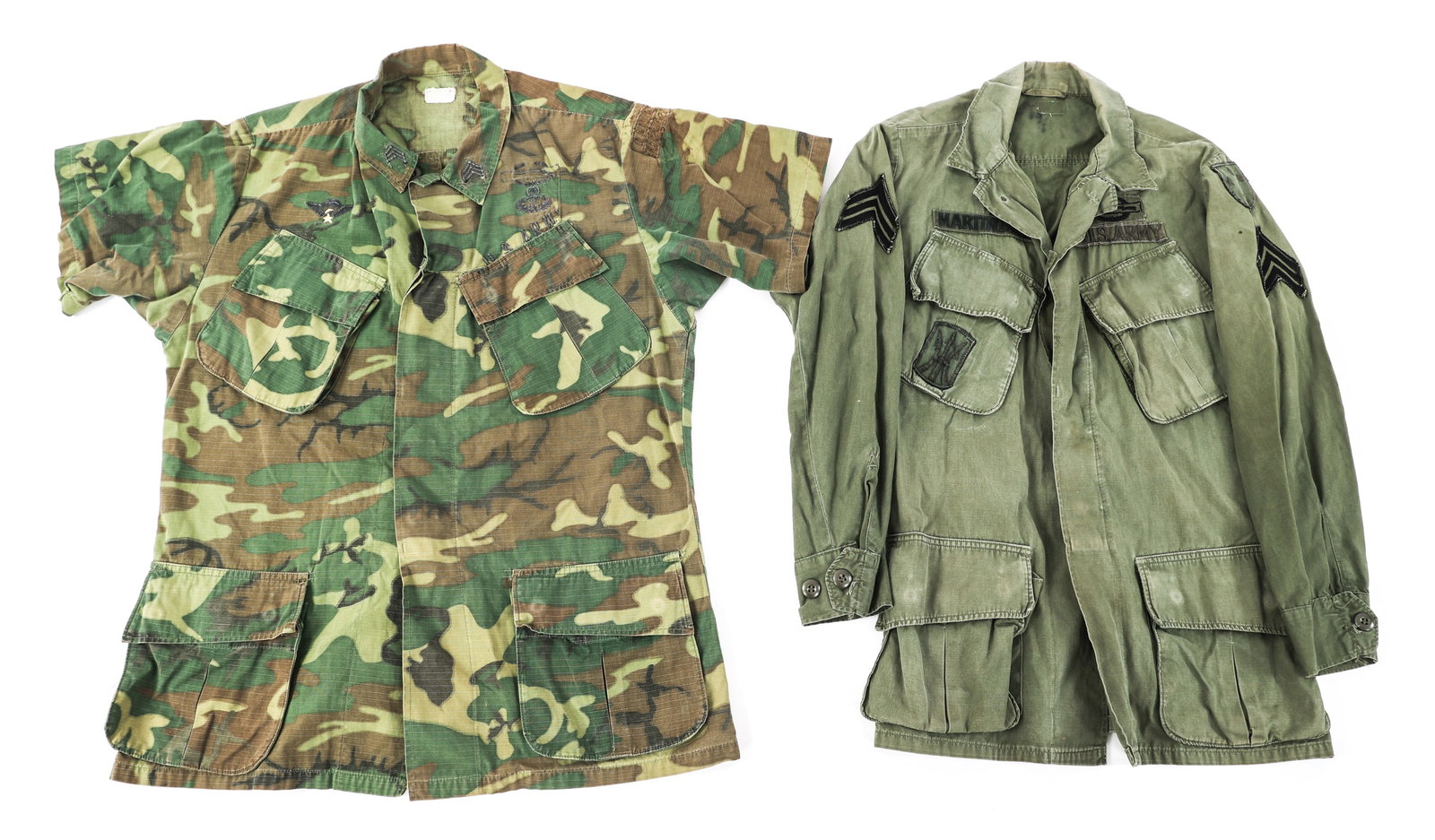 VIETNAM WAR US ARMY ERDL CAMO & JUNGLE JACKET: VIETNAM WAR US ARMY ERDL CAMO & JUNGLE JACKET Vietnam War US Army ERDL Camo and Jungle Jacket. (1) 2nd Model Tropical Combat Coat. ERDL camo, rip stop poplin construction. Direct embroidered ranger ai