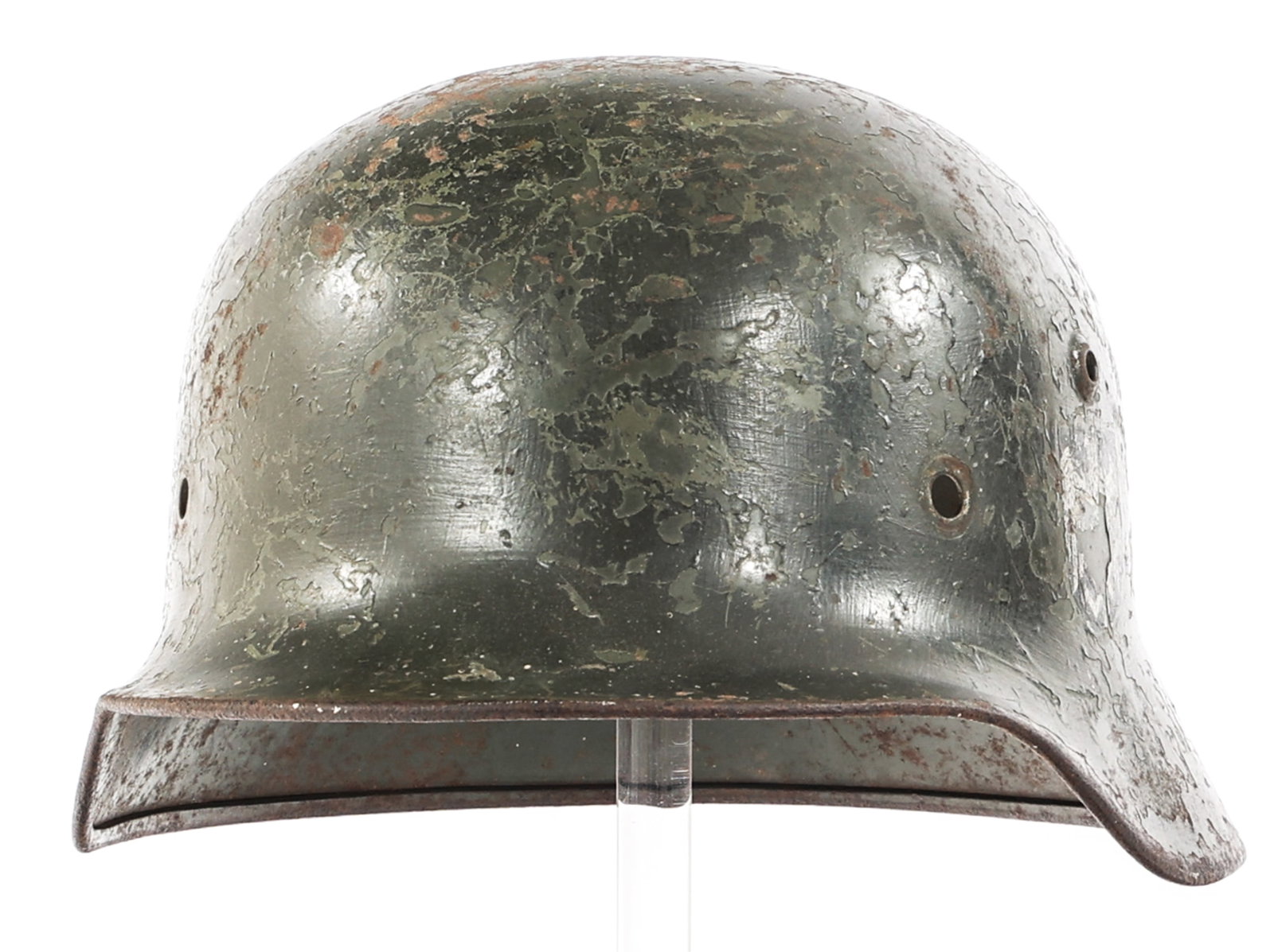 WWII GERMAN HEER M35 DD HELMET SHELL: WWII GERMAN HEER M35 DD HELMET SHELL WWII German Heer M35 Double Decal Helmet Shell. Heer eagle decal on the left side and national tri-color decal on the right. "Q64" and "2820" stamped on the interi