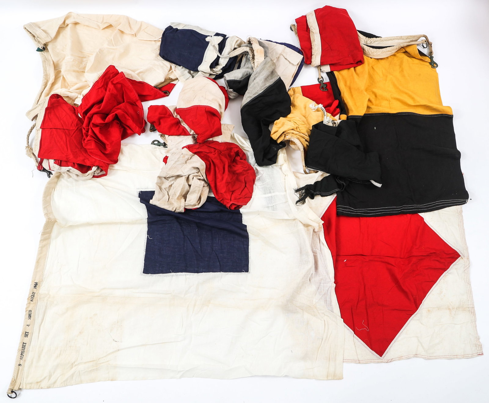 WWII US ARMED FORCES SIGNAL FLAGS: WWII US ARMED FORCES SIGNAL FLAGS WWII US Armed Forces Signal Flags. Size: 50" to 96" x 36" to 48"