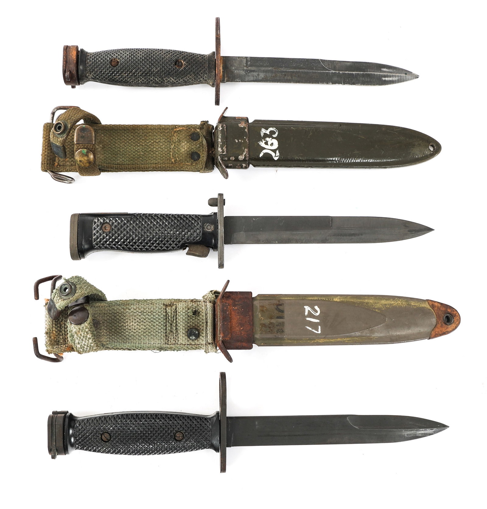 KOREAN WAR - VIETNAM WAR US ARMY M5 & M7 BAYONETS: KOREAN WAR - VIETNAM WAR US ARMY M5 & M7 BAYONETS Korean War - Vietnam War US Army M5 & M7 Bayonets. (1) M5 bayonet, maker marked by Imperial, no scabbard. (2) M7 bayonets, maker marked by Imperial an