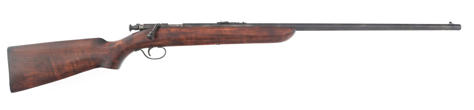 REMINGTON MODEL 41 .22 CALIBER BOLT ACTION RIFLE: REMINGTON MODEL 41 .22 CALIBER BOLT ACTION RIFLE 1938 Remington Model 41 .22 S-L-LR caliber single shot bolt action rifle. Blued finish. FG date code. Blade front sight. Adjustable rear sight. Wood st
