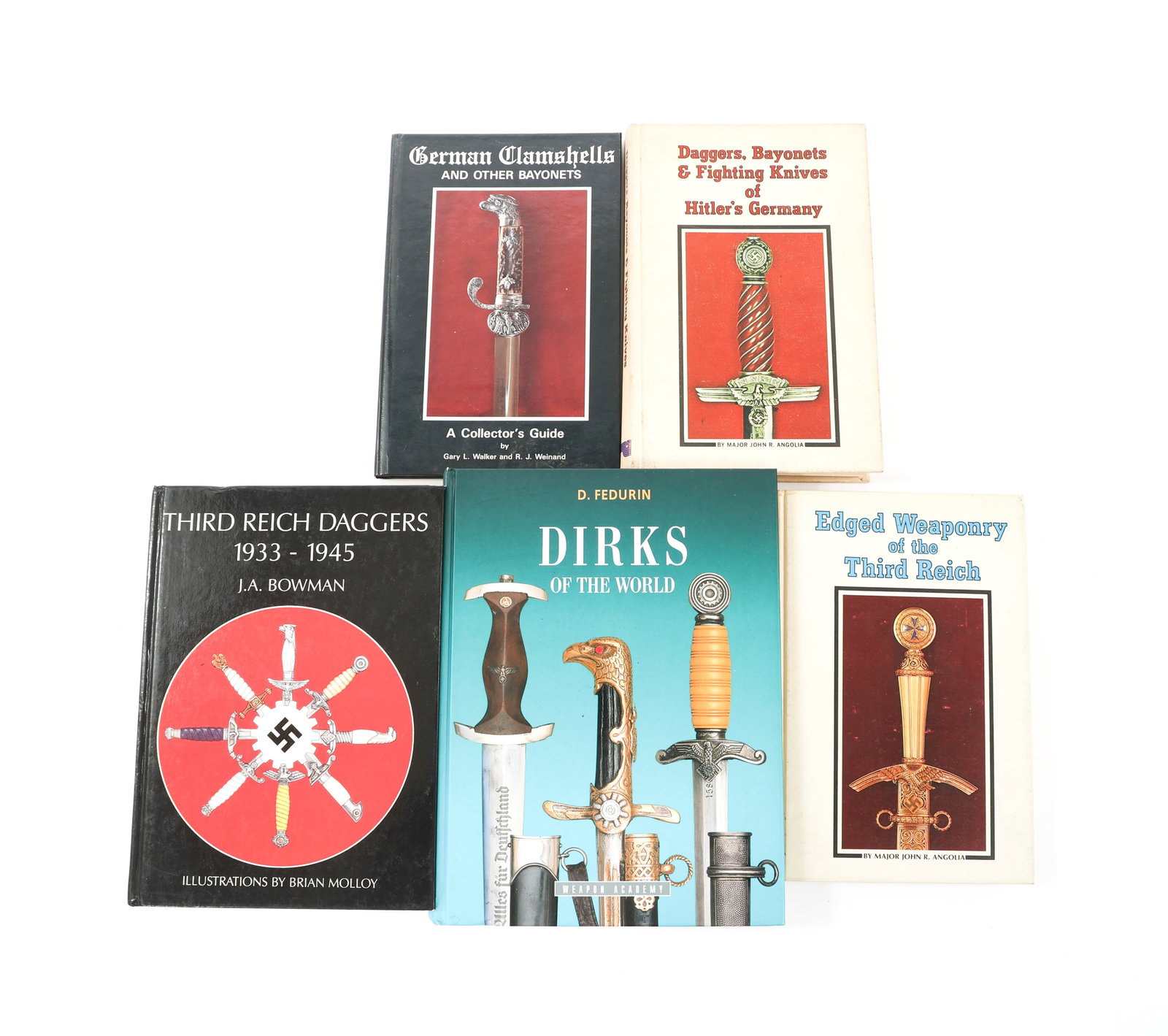 WWII - COLD WAR WORLD MILITARY REFERENCE BOOKS: WWII - COLD WAR WORLD MILITARY REFERENCE BOOKS WWII - Cold War World Military Reference Books. Includes "German Clamshells and Other Bayonets", "Daggers, Bayonets and Fighting Knives of Hitler's Germa