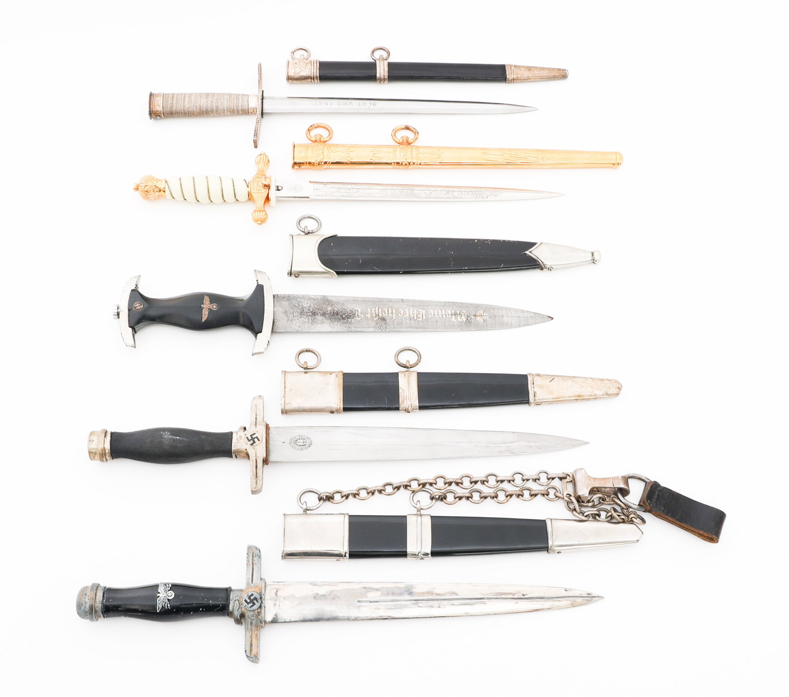 MODERN & WWII GERMAN PARTS DAGGERS: MODERN & WWII GERMAN PARTS DAGGERS Modern & WWII German Parts Daggers. Includes SS, Kriegsmarine, HJ Leader's Dagger, and more. Blade Length: 9" to 9 1/2" Total Length: 14" to 15"