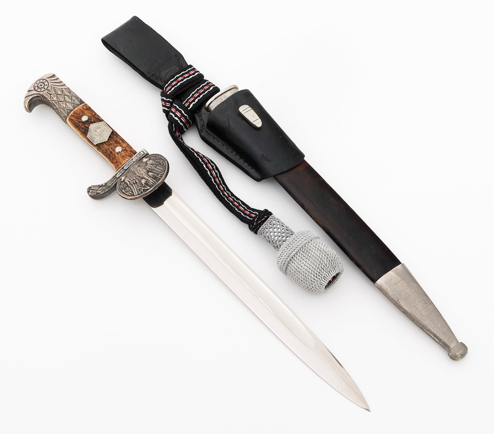 WEIMAR REPUBLIC POLICE CLAMSHELL BAYONET by ALCOSO: WEIMAR REPUBLIC POLICE CLAMSHELL BAYONET by ALCOSO German Weimar Republic Police Clamshell Dress Bayonet. Single edged, bright blade with fuller. Maker mark of Alexander Coppel present on the ricasso.