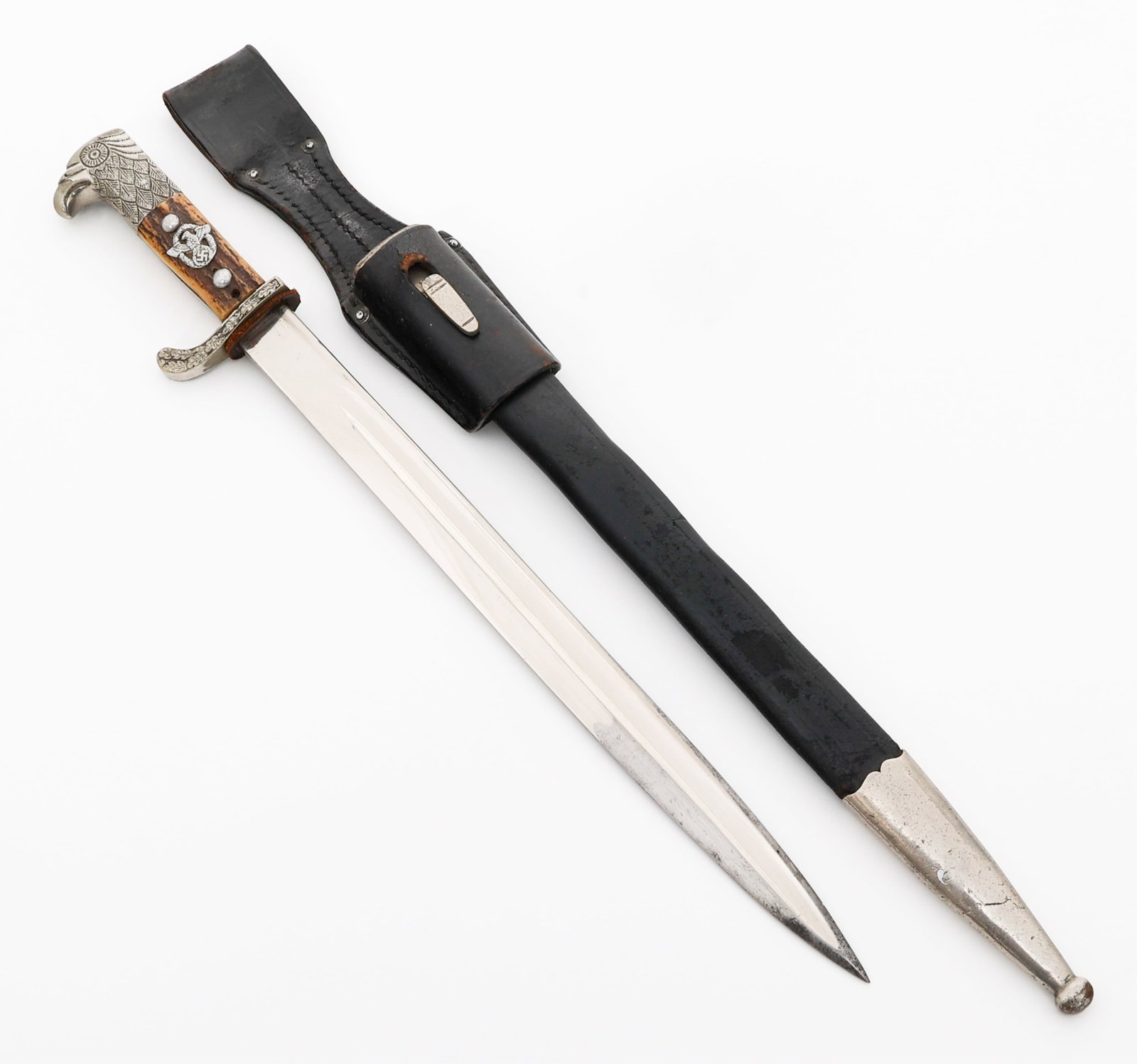 WWII GERMAN POLICE DRESS BAYONET by P. WEYERSBERG: WWII GERMAN POLICE DRESS BAYONET by P. WEYERSBERG WWII German Police Dress Bayonet by Paul Weyersberg. Single edged, cut-down bright blade with fuller. Maker marked by Paul Weyersberg stamped on the r
