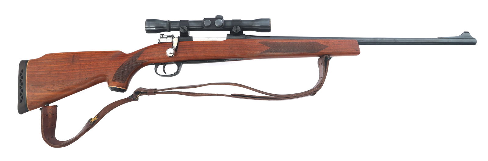 SPORTERIZED .30-06 CALIBER MAUSER RIFLE: SPORTERIZED .30-06 CALIBER MAUSER RIFLE Sporterized .30-06 caliber bolt action Mauser rifle. Checkered wood stock. Recoil pad. Leather sling. Blade front sight. Weaver KV rifle scope with a fine cross