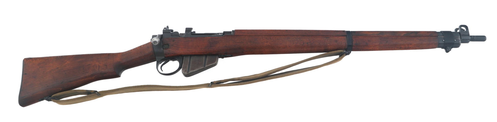 WWII BRITISH SAVAGE MODEL No 4 Mk I* .303 RIFLE: WWII BRITISH SAVAGE MODEL No 4 Mk I* .303 RIFLE WWII British Savage Model No 4 Mk I* .303 British caliber bolt action Lee-Enfield rifle. CAI import mark. Left side of receiver stamped flaming bomb S N