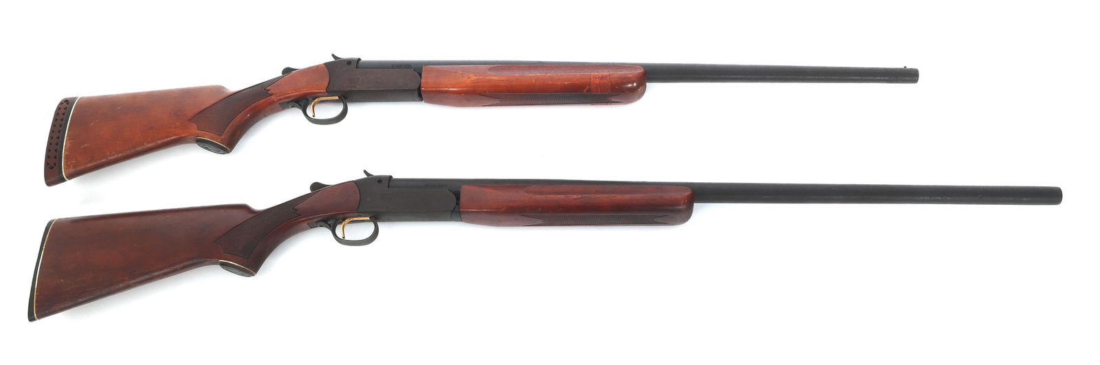 WINCHESTER MODEL 37A 20 GA & 12 GA SHOTGUNS: WINCHESTER MODEL 37A 20 GA & 12 GA SHOTGUNS Winchester model 37A Shotguns. A) Winchester Model 37A Youth 20 gauge single shot shotgun. 2 3/4 and 3 inch chamber. Improved Modified choke. Serial numbers