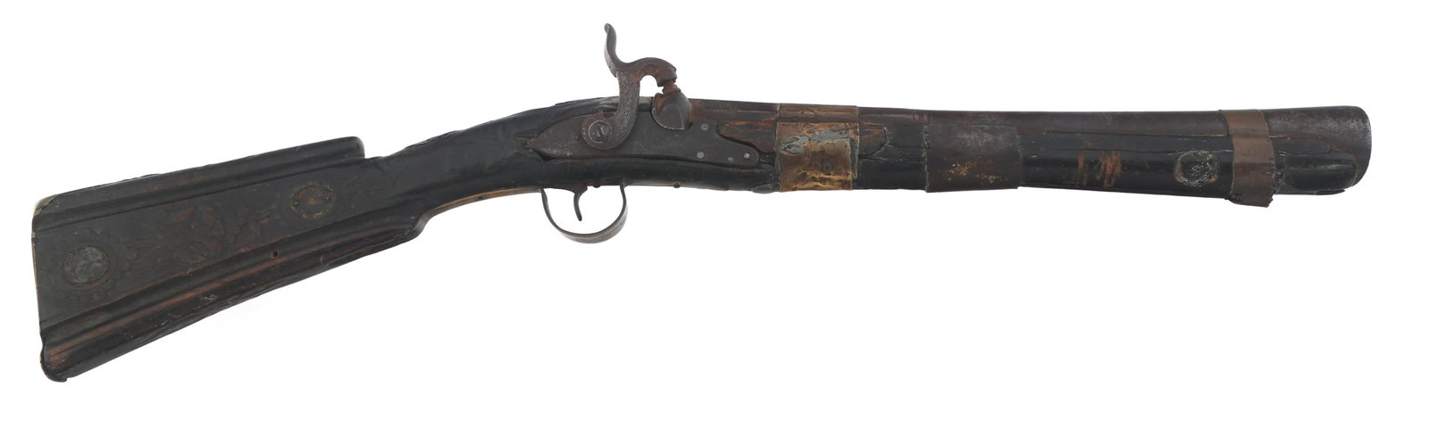 SPANISH PERCUSSION CONVERSION BLUNDERBUSS: SPANISH PERCUSSION CONVERSION BLUNDERBUSS Spanish percussion conversion blunderbuss. Faint Spanish proof stamps on the barrel. Illegible maker stamp on the lock plate. Double headed eagle carved desig