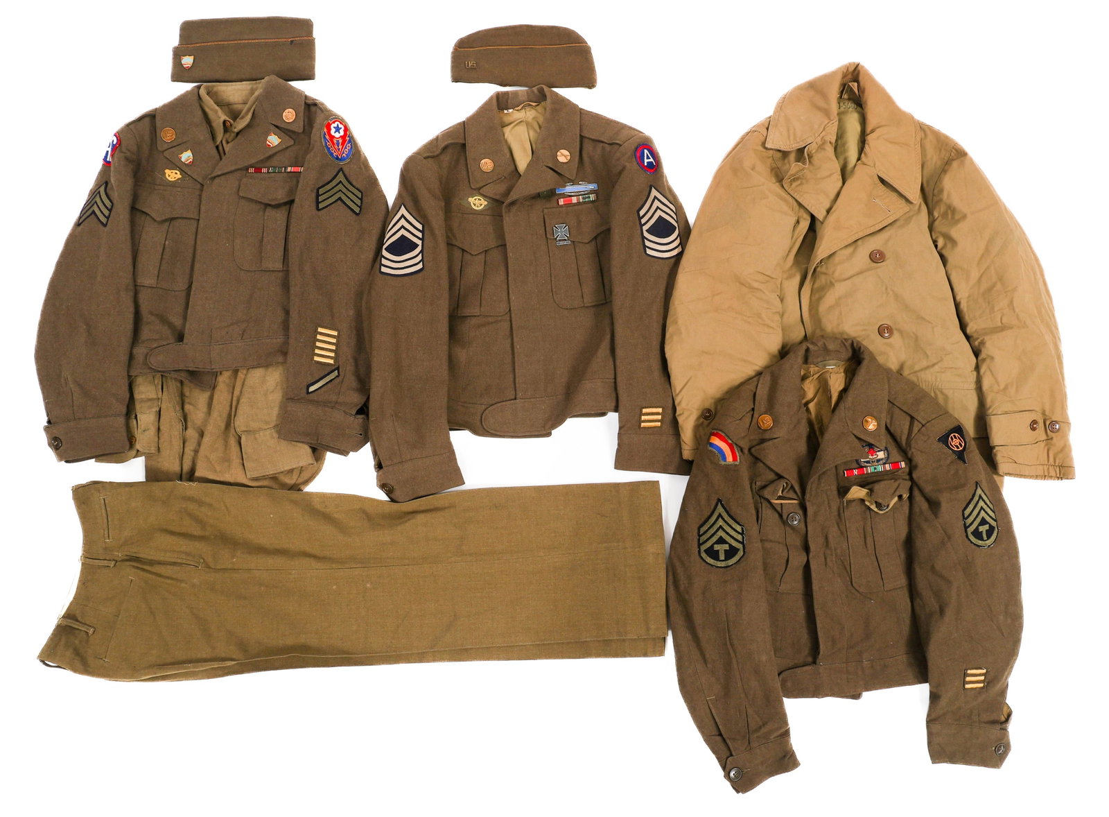 WWII US ARMY COMBAT MEDIC & NCO UNIFORM ITEMS: WWII US ARMY COMBAT MEDIC & NCO UNIFORM ITEMS WWII US Army Combat Medic Ike Jacket & NCO Uniform Items. (1) 83rd/42nd Infantry Division Combat Medic Ike Jacket. Theater made bullion combat medic badge