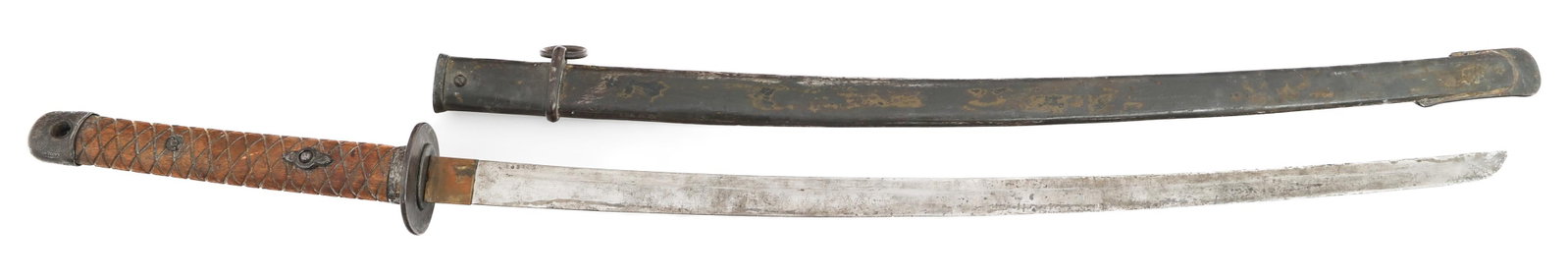 WWII JAPANESE ARMY LATE WAR NCO SHIN-GUNTO SWORD: WWII JAPANESE ARMY LATE WAR NCO SHIN-GUNTO SWORD WWII Imperial Japanese Army Late War NCO Shin-Gunto Sword. Single edged, slightly curved blade with no visible hamon. Factory stamp and serial number n