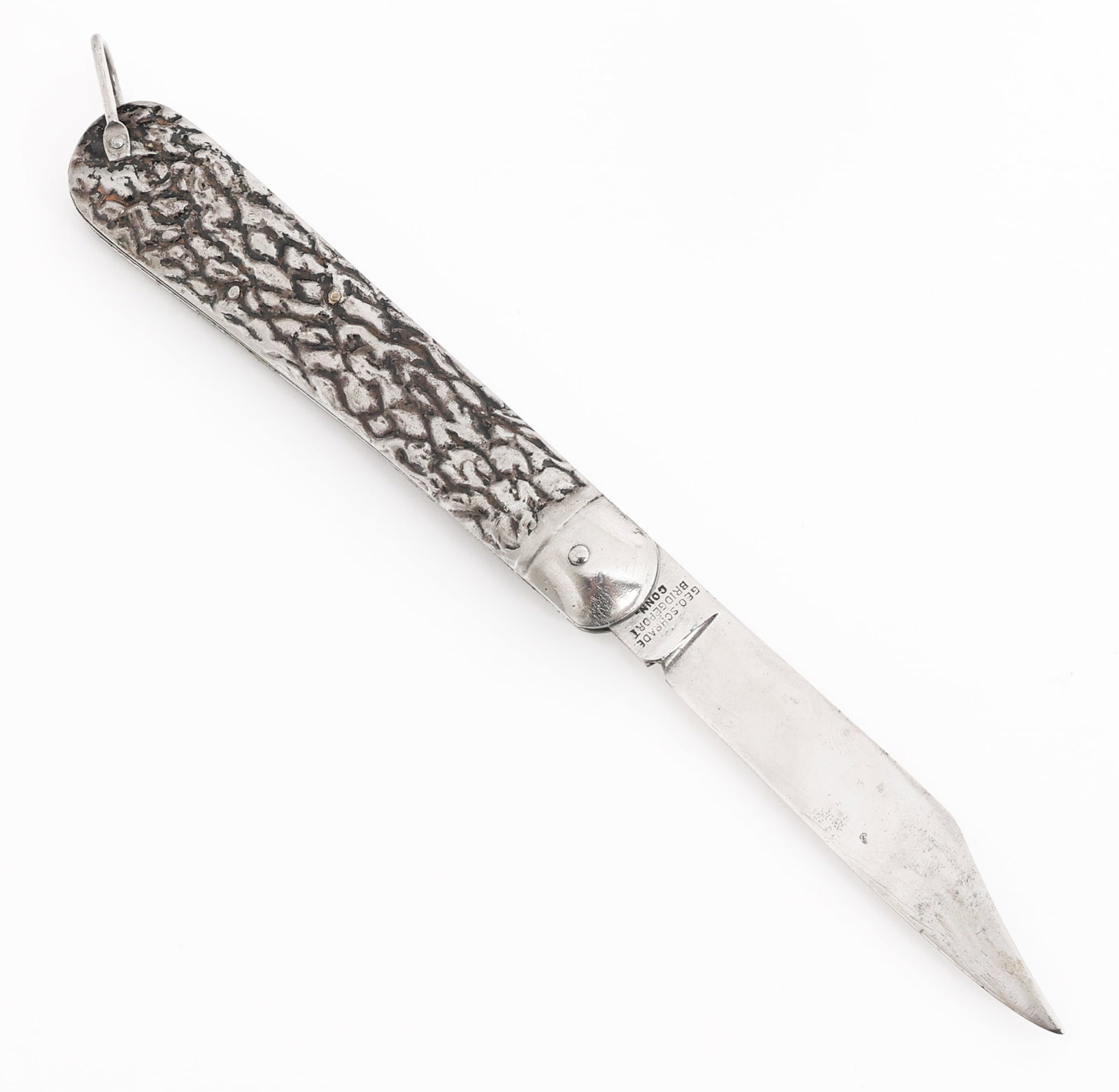 WWII US PARATROOPER SCHRADE PRESTO FOLDING KNIFE: WWII US PARATROOPER SCHRADE PRESTO FOLDING KNIFE WWII US Army Paratrooper George Schrade Presto Automatic Folding Knife. Single edged blade with maker mark and "Presto" stamped on the ricasso. Steel h