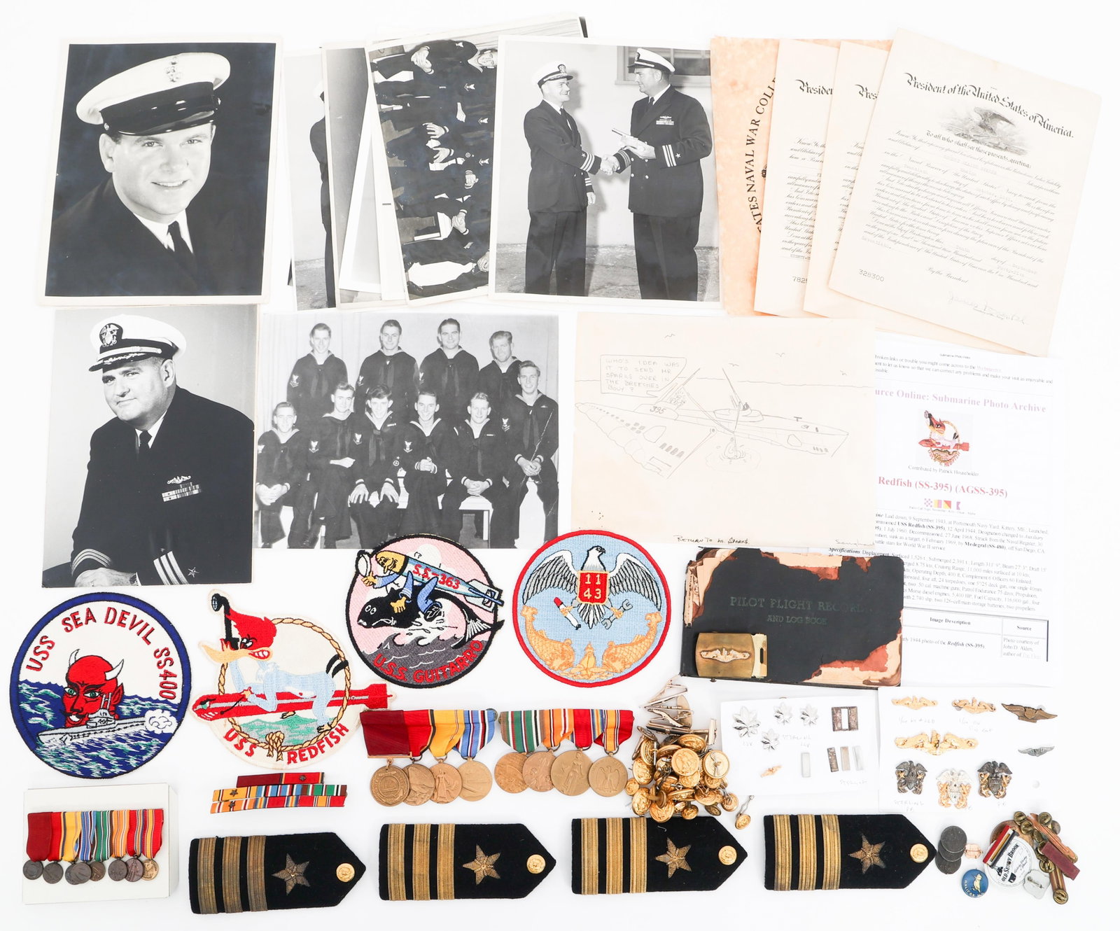 WWII - COLD WAR USN CDR NAMED INSIGNIA & MEDALS: WWII - COLD WAR USN CDR NAMED INSIGNIA & MEDALS WWII - Cold War US Navy Commander Named Insignia and Medal Grouping. Named to Commander Robert B. Sparks. Includes officer Submarine Warfare insignia, n