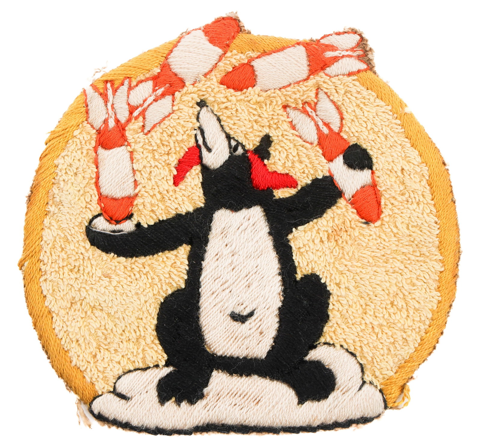 WWII USAAF 470th BS, 334th BOMB GROUP PATCH: WWII USAAF 470th BS, 334th BOMB GROUP PATCH WWII USAAF 470th Bomb Squadron, 334th Bombardment Squadron, 3rd Air Force Patch. Cotton embroidery on chenille wool. Size: 4 3/4"