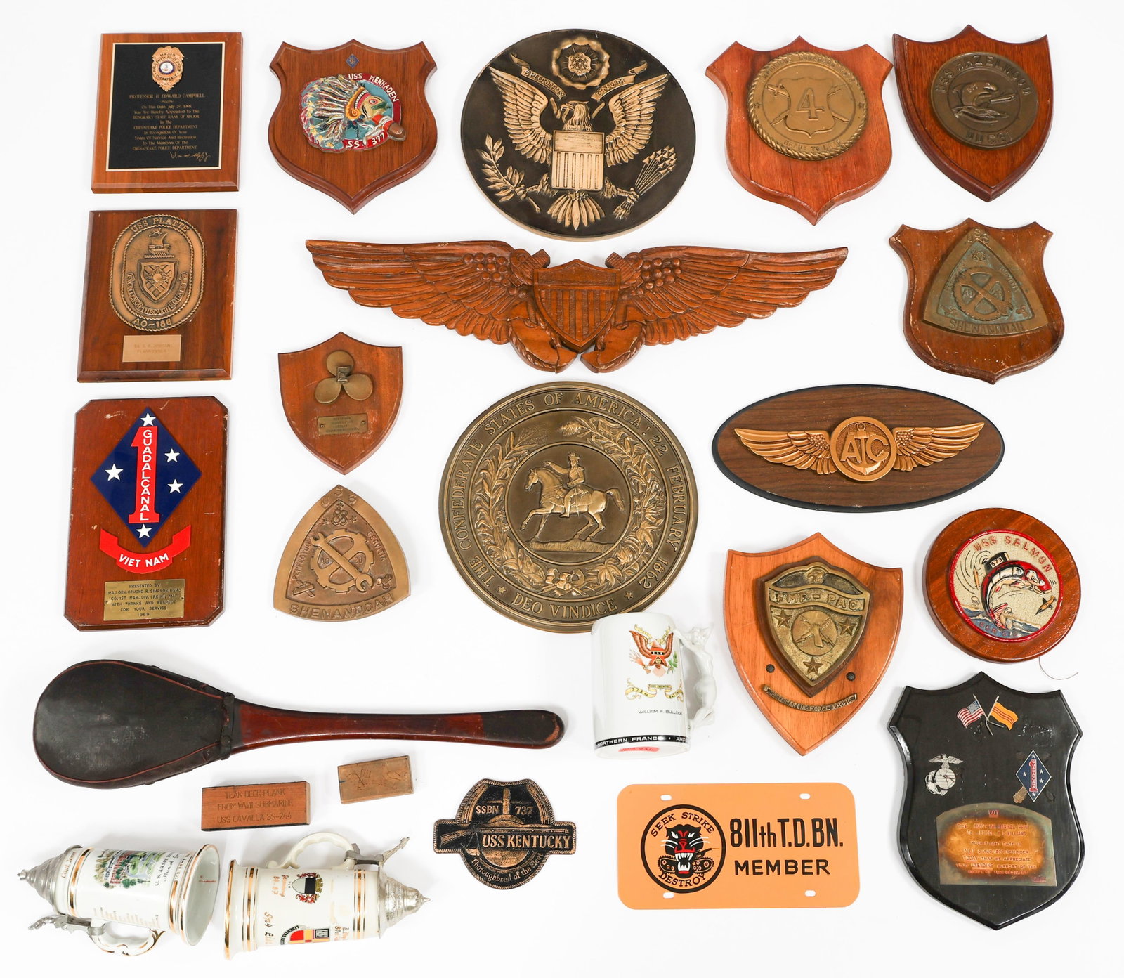 US ARMED FORCES PLAQUES, STEINS & PLATE: US ARMED FORCES PLAQUES, STEINS & PLATE US Armed Forces Plaques, Steins and Plate. Includes USMC, Navy and Army plaques, decorative tank destroyer license plate, German steins, WWII US Submarine deck 