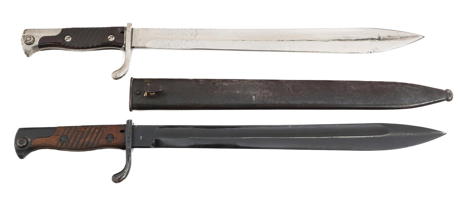 WWI CUT DOWN M1898/05 BUTCHER BAYONETS: WWI CUT DOWN M1898/05 BUTCHER BAYONETS WWI Cut Down M1898/05 Butcher Bayonets. (1) Cut Down Butcher Bayonet. Single edged blade with maker mark of F. Koeller stamped on the ricasso. Steel hilt with re