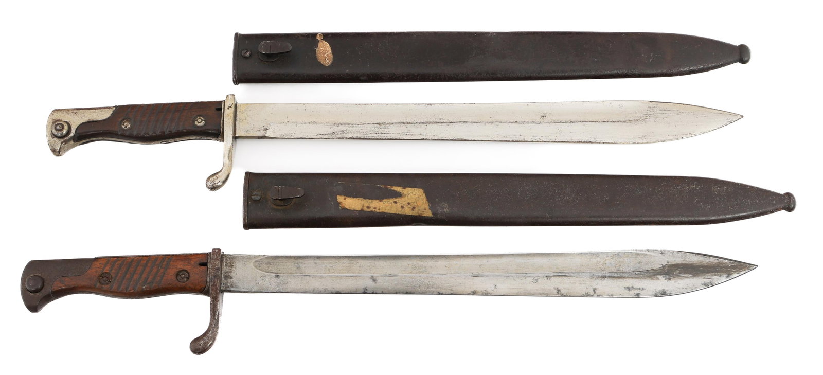 WWI IMPERIAL GERMAN M1898/05 BUTCHER BAYONETS: WWI IMPERIAL GERMAN M1898/05 BUTCHER BAYONETS WWI Imperial German M1898/05 Butcher Bayonets. (1) Butcher Bayonet. Maker marked by Deutsche Maschinenfabrik on the ricasso. Steel hilt with wood grips. S