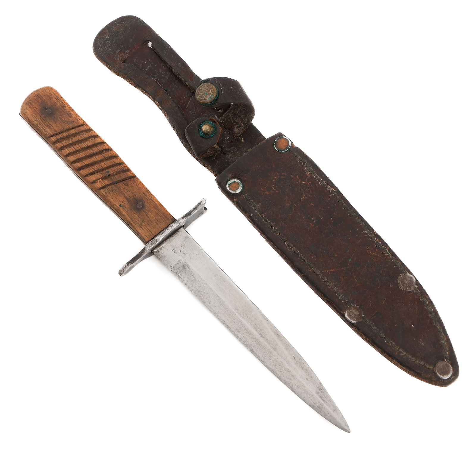 WWI IMPERIAL GERMAN BOOT KNIFE by DEMAG: WWI IMPERIAL GERMAN BOOT KNIFE by DEMAG WWI Imperial German Boot Knife. Double edged, bright blade. Maker marked by Demag Duisburg on the ricasso. Full tang construction with steel crossguard and wood