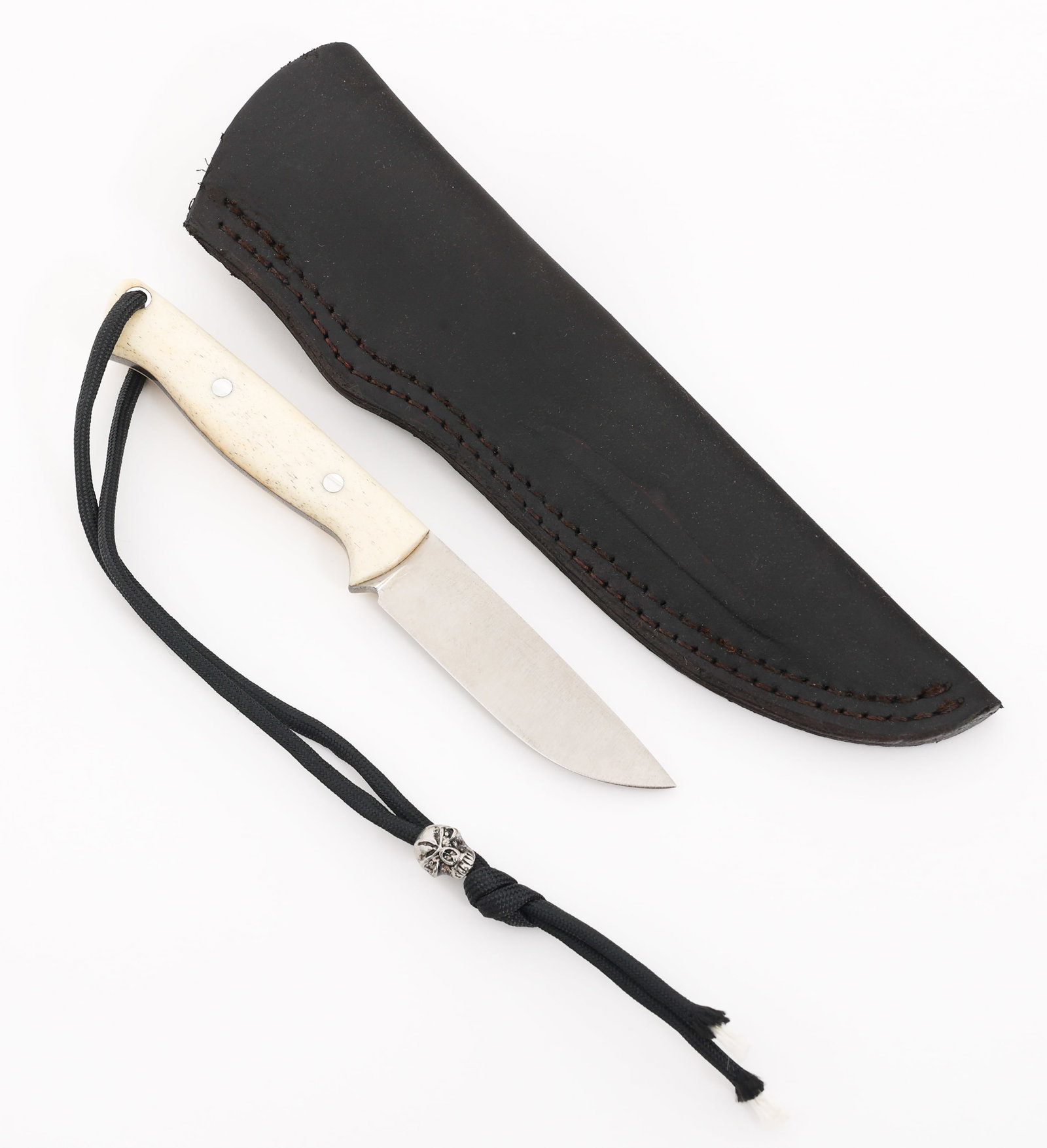 BARK RIVER GUNNY MODEL FIXED BLADE KNIFE: BARK RIVER GUNNY MODEL FIXED BLADE KNIFE Bark River Gunny Model Fixed Blade Knife. Slight drop point, single edged, bright blade. Maker marked by Bark River and "A-2" on the blade. Full tang construct