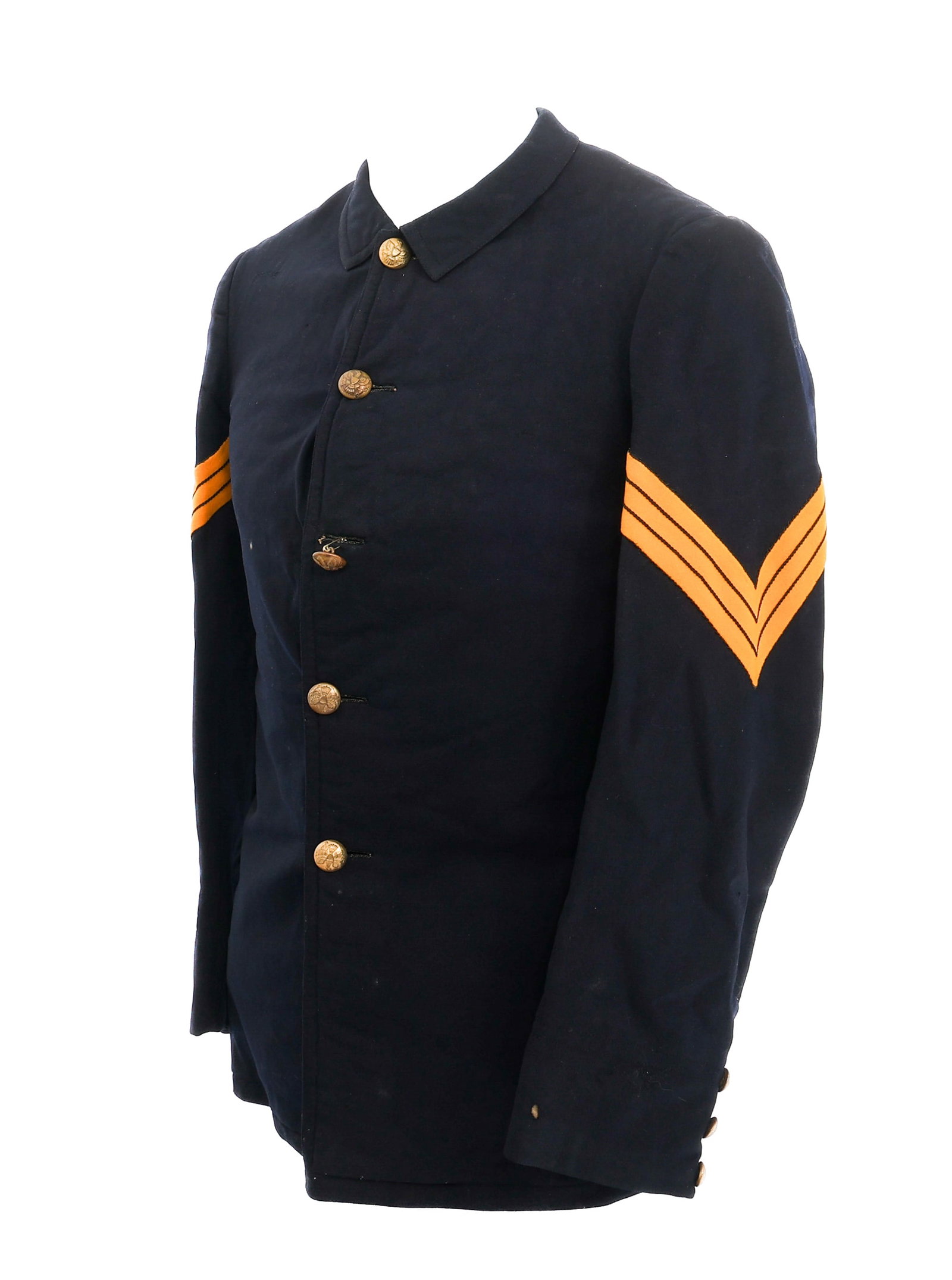 INDIAN WARS US CAVALRY SERGEANT TUNIC: INDIAN WARS US CAVALRY SERGEANT TUNIC Indian Wars US Cavalry Sergeant Tunic. Fine wool construction with Sergeant chevrons and 5 brass buttons "2" stamped inside the right sleeve. Size: Small