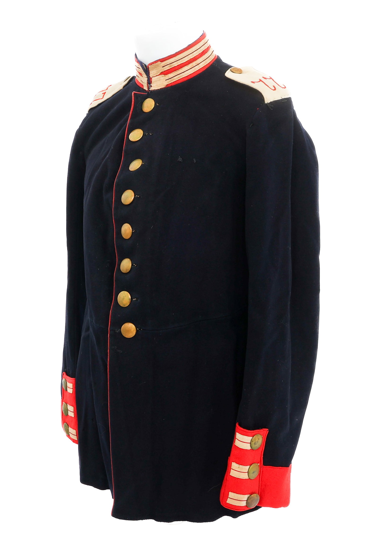 IMPERIAL GERMAN PRUSSIAN 77th INFANTRY EM TUNIC: IMPERIAL GERMAN PRUSSIAN 77th INFANTRY EM TUNIC Imperial German Prussian 77th Infantry Enlisted Man/NCO Tunic. Fine wool construction. 77th Infantry shoulder boards. Brass buttons. "R.J.R. 39. III. B.