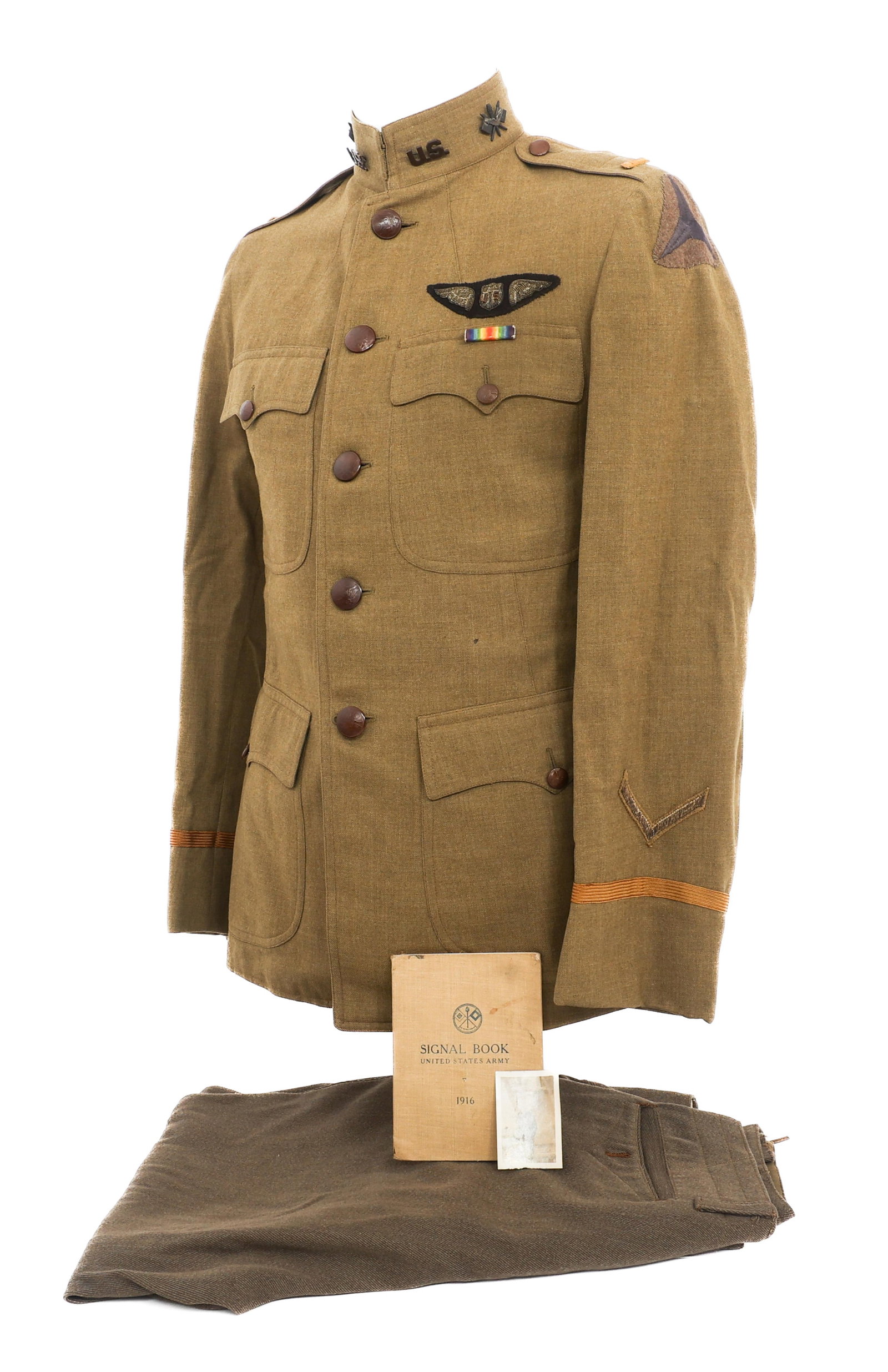 WWI US AEF AIR SERVICE III CORPS AVIATOR UNIFORM: WWI US AEF AIR SERVICE III CORPS AVIATOR UNIFORM WWII US AEF Air Service III Corps Aviation Uniform. Khaki, fine wool tunic with 2nd Lieutenant rank bars, USAS officer and "US" collar insignia, II Cor