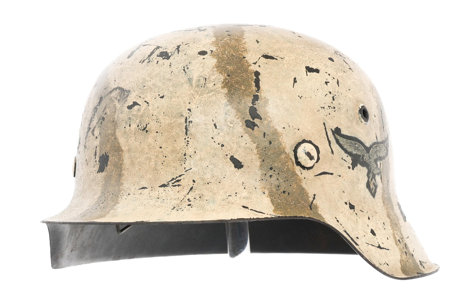 REFURBISHED WWII GERMAN SD CAMO M42 HELMET: REFURBISHED WWII GERMAN SD CAMO M42 HELMET Refurbished WWII German Luftwaffe Single Decal Snow Camo M42 Combat Helmet. Post war painted exterior. Luftwaffe eagle decal below the left vent hole. Maker 